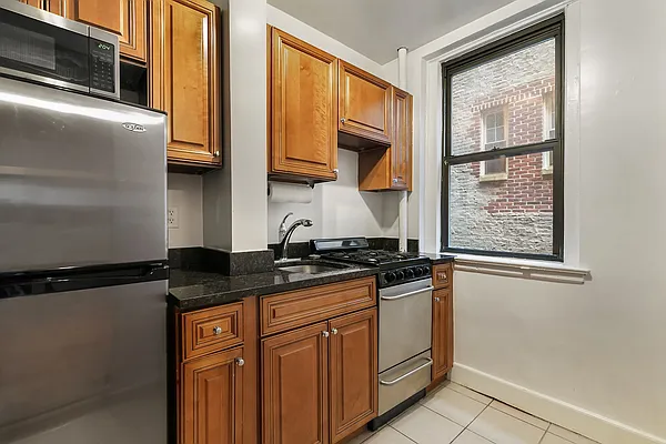 Rented by Compass | media 8