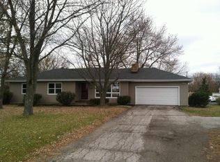 2295 Church Rd, Aurora, IL 60502