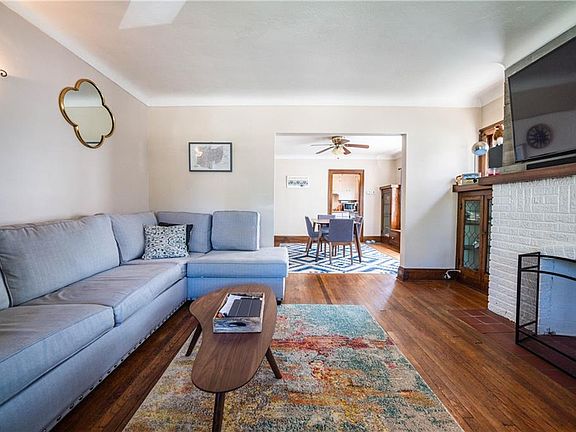 3rd image of 2031 Richland Ave