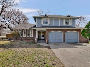 410 N Brook Forest Rd, Derby, KS 67037