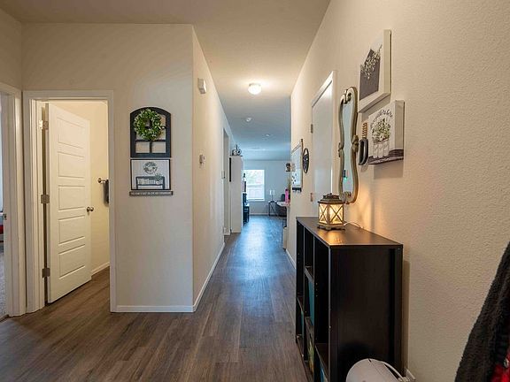 2nd image of 1134 Jennifer Ann Ln