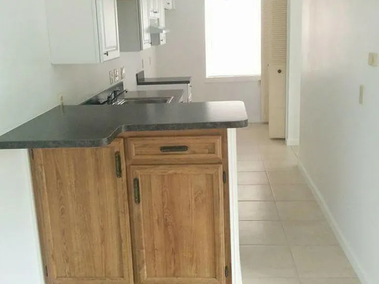1606 N 15th St #B — Photo 5