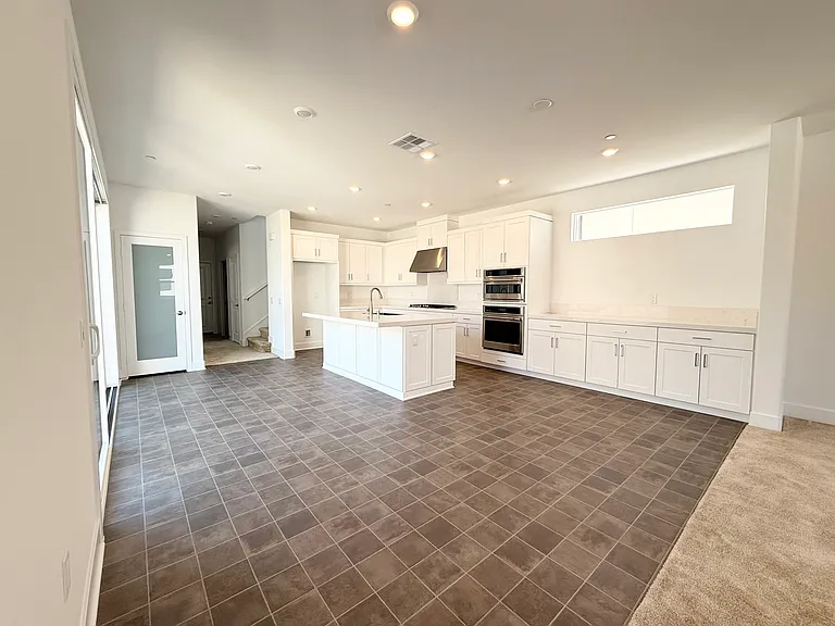 27399 Fox Den Pl — Photo 12