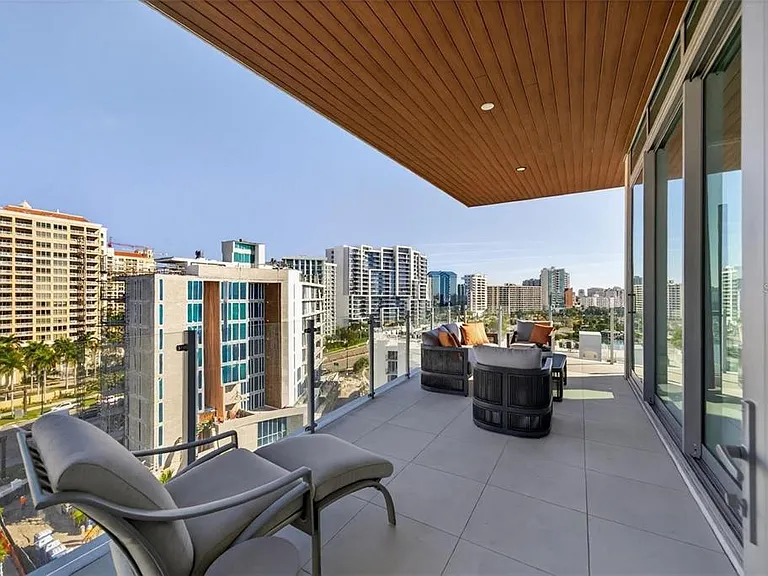 111 Golden Gate Point #Penthouse 802 — Photo 21