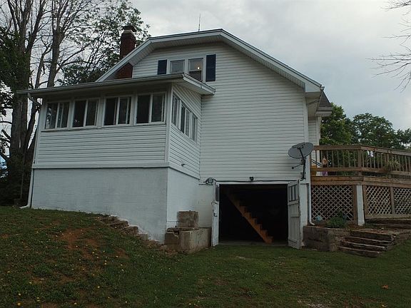 5th image of 434 Horseshoe Dr
