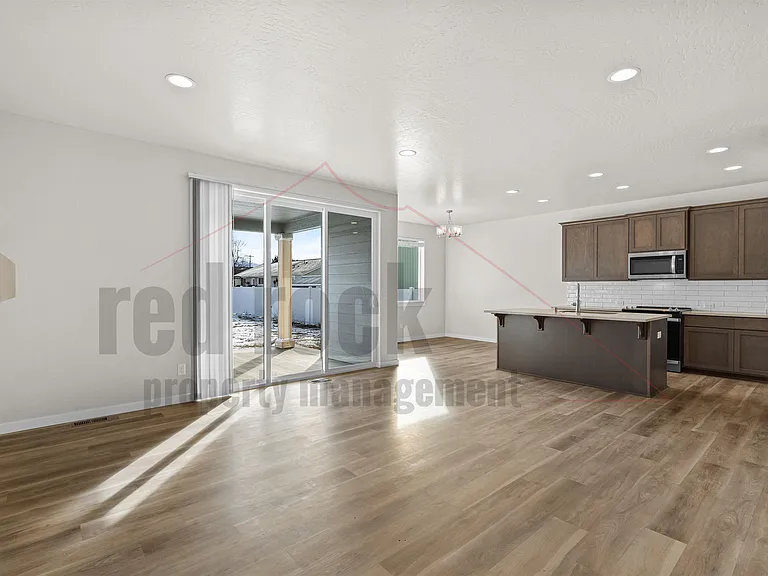 1228 N Tschirley Rd #1 — Photo 12