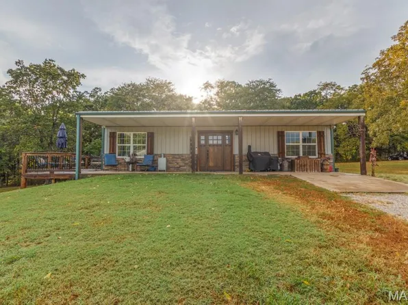 27327 Harrill Ln, Lebanon, MO 65536