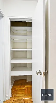 Rented by Bond New York | media 26