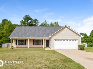 40 Summer Breeze Ct, Covington, GA 30014