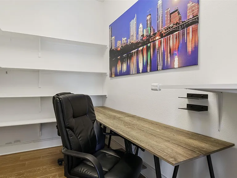 1411 Town Creek Dr #4 — Photo 24