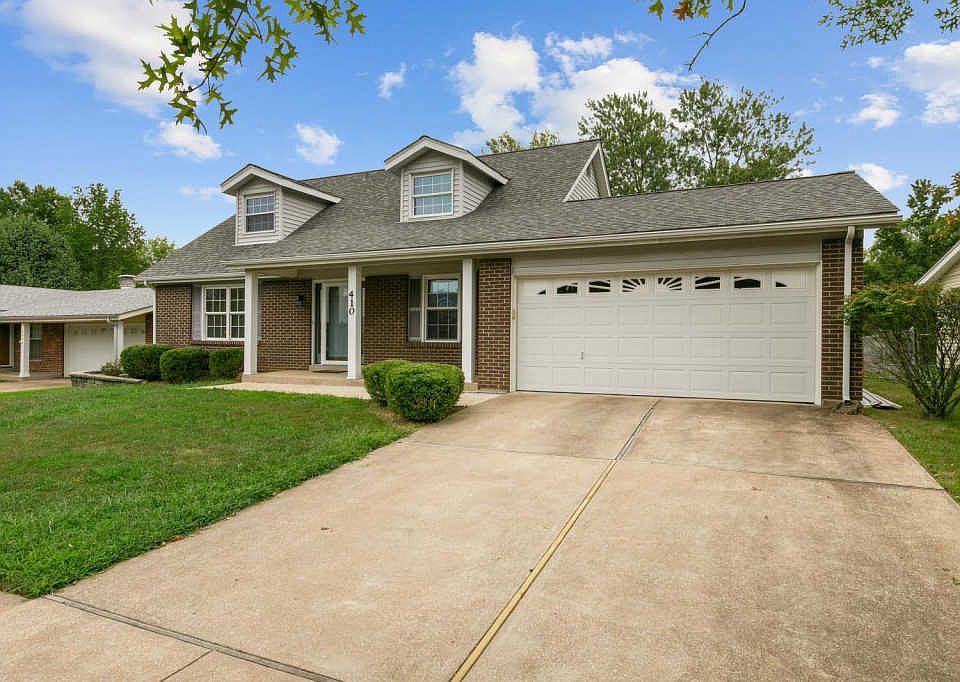 1st image of 410 Westglen Village Dr