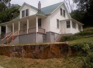 115 Mays Hollow Rd, Pembroke, VA 24136