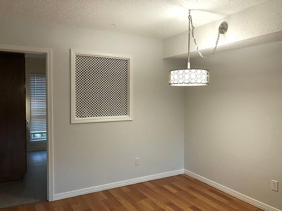 5th image of 8101 Tippin Ave