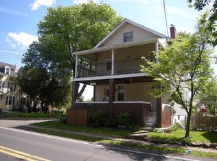 220 W Bristol Rd #B, Warminster, PA 18974