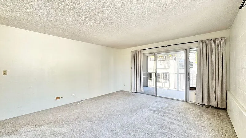 Studio, 1.0 bath, 570 sqft, $1,400 — Photo 1