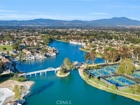 95 Lakeshore #51, Irvine, CA 92604