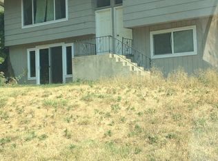 920-922 SW City View St, Pullman, WA 99163