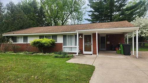2523 Empire Dr Photo 1