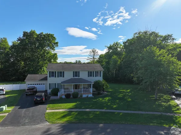 7 Greenwood Drive, Coxsackie, NY 12051