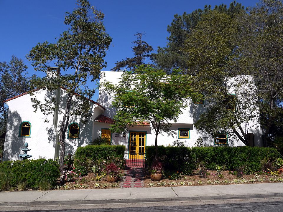 Exterior Front