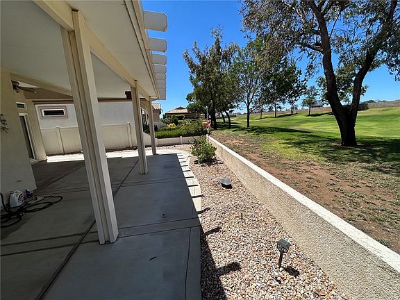 5th image of 286 Brooklawn Dr