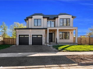 328 Ashbury Rd, Oakville, ON L6K2M4