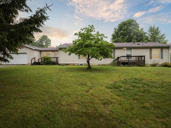 7100 Tripp Rd, Horton, MI 49246