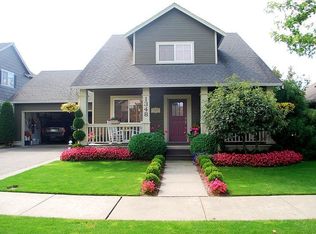 1348 Elm St, Lynden, WA 98264