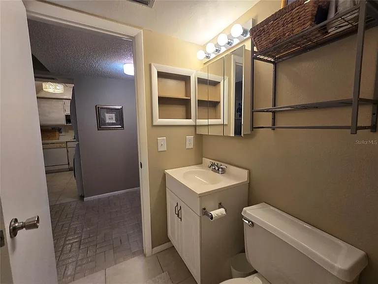 608 Midway Dr #A — Photo 18