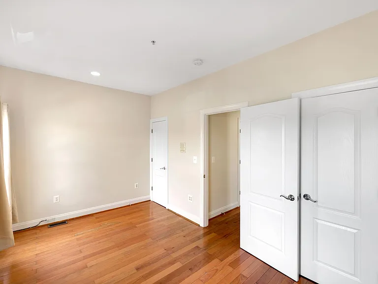 1809 4th St NW #1 — Photo 23