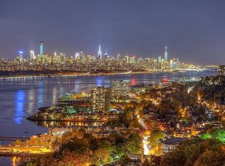 200 Old Palisade Rd APT 28G, Fort Lee, NJ 07024