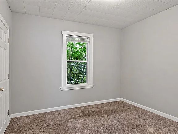 5th image of 16 Doane St #1
