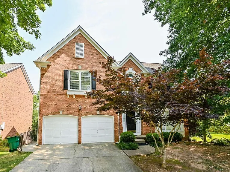 345 Eastcote Dr — Photo 1