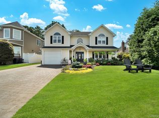 1836 Gardenia Avenue, Merrick, NY 11566