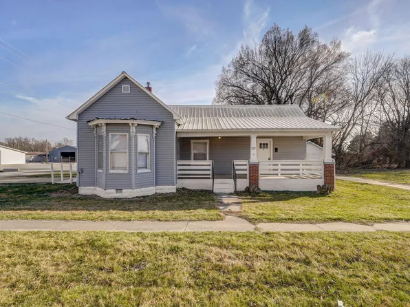 252 Commercial St APT B, Marshfield, MO 65706