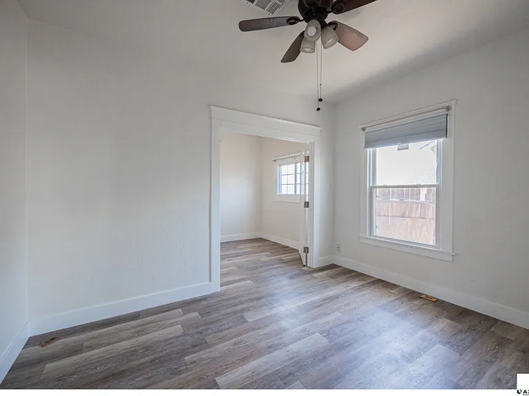 831 N 10th St — Photo 15