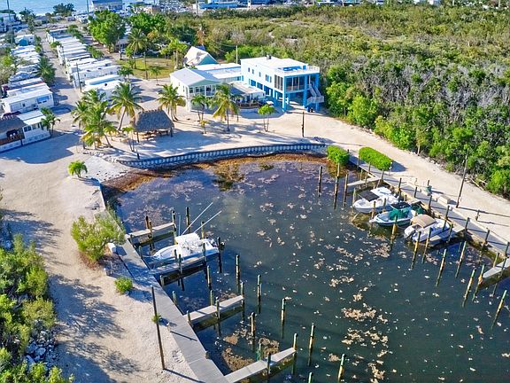 2nd image of 58950 Overseas Hwy Lot 41