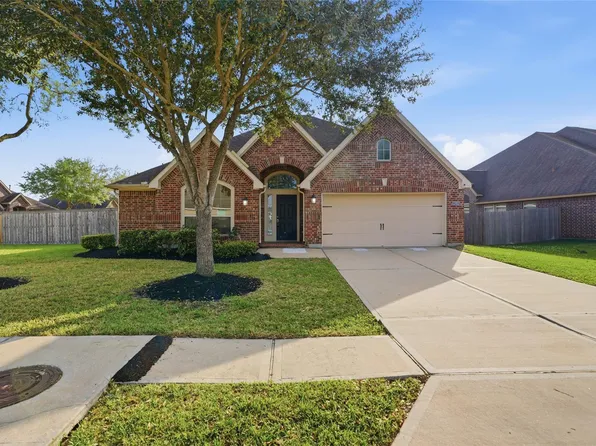 13902 Lost Creek Dr, Pearland, TX 77584