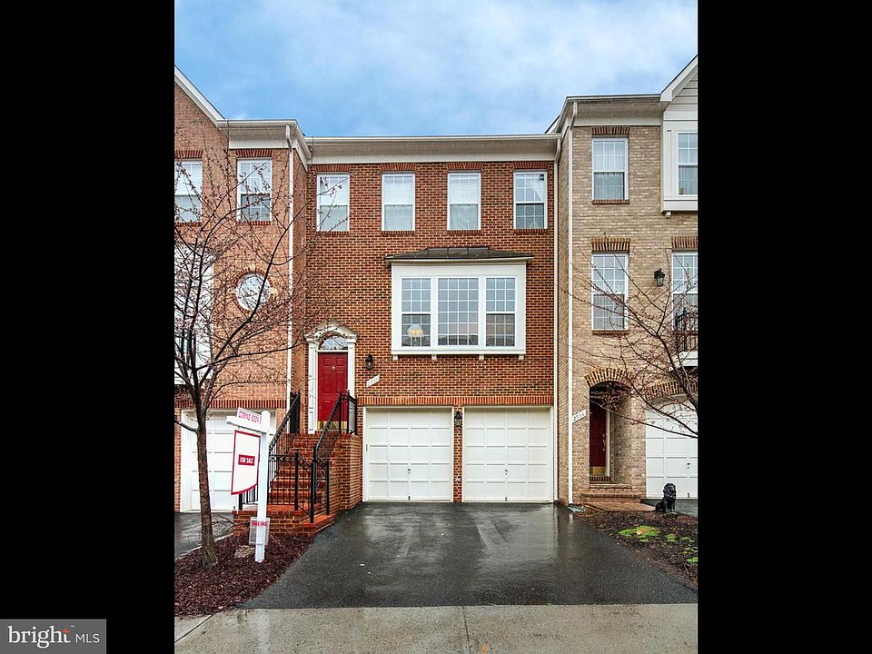 1st image of 2958 Thompson Park Ln