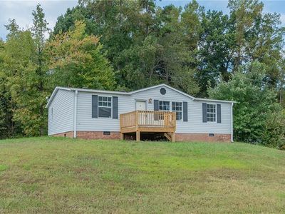 4890 Oak Branch Ln, Walkertown, NC, 27051