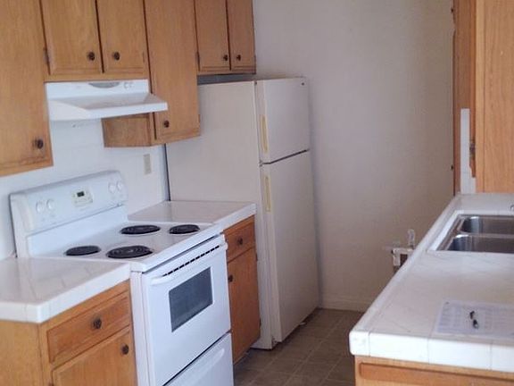 2nd image of 3837 1st Ave APT A