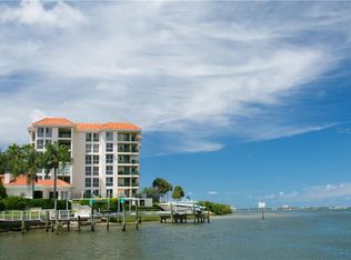 4717 Dolphin Cay Ln S APT 102, Saint Petersburg, FL 33711