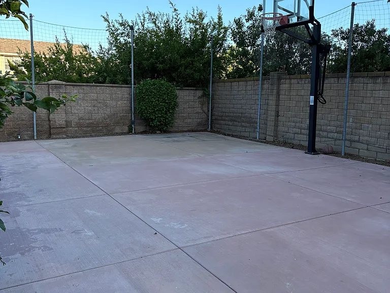 1324 Manzanita Dr — Photo 6