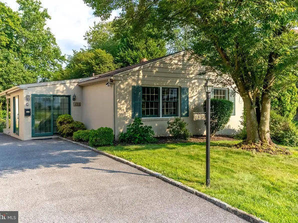 835 Beechwood Dr, Lower Merion, PA 19083