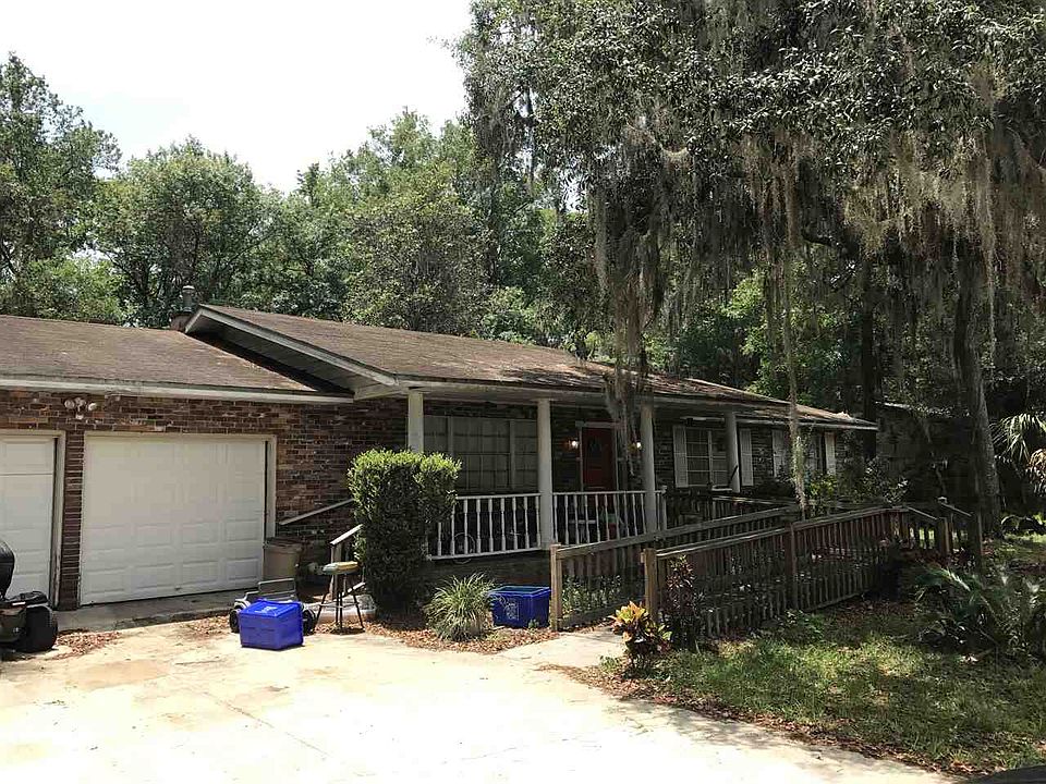 2nd image of 3715 SW 6th Pl