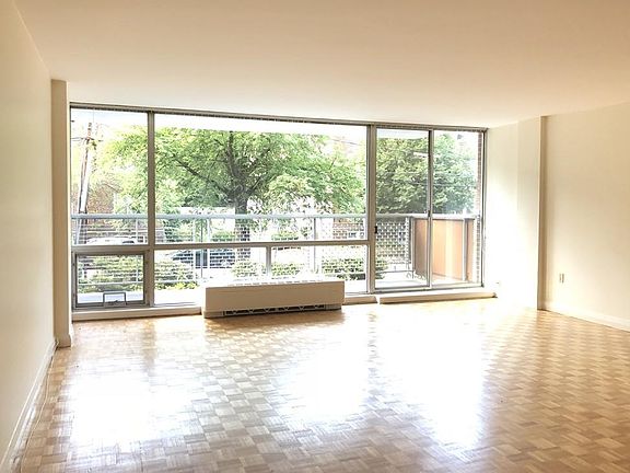 4th image of 45 Longwood Ave APT 207