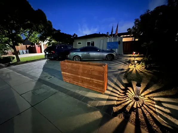 910 E Evelyn Ave, Sunnyvale, CA 94086