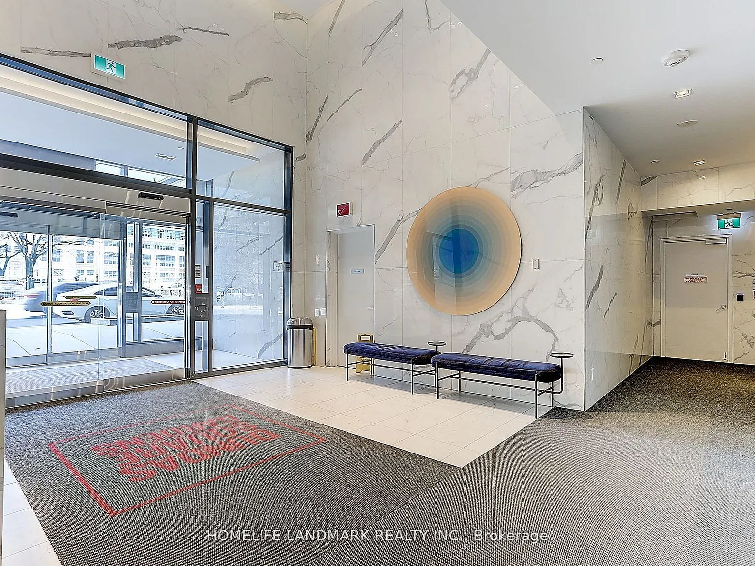 251 Jarvis St — Photo 2