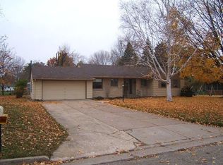 235 Harriet St, Clintonville, WI 54929