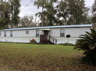 71 Faye Dr, Midway, GA 31320
